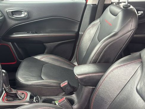 Used 2019 Jeep Compass Trailhawk w/ Leather Interior Group image 24