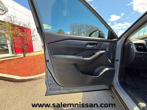 Certified 2023 Nissan Rogue SL w/ SL Premium Package AWD/4WD image 12