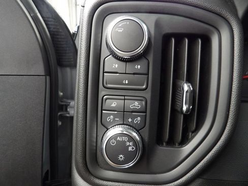 Used 2025 GMC Sierra 3500 Pro w/ Convenience Package AWD/4WD image 39