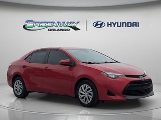 Used 2018 Toyota Corolla LE FWD video 1
