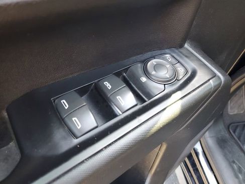 Used 2019 Chevrolet Silverado 1500 Custom Trail Boss w/ Custom Convenience Package image 22