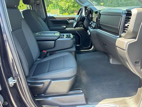 Used 2022 GMC Sierra 1500 Elevation AWD/4WD image 15