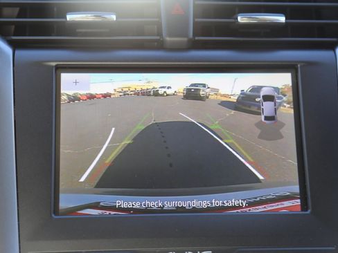 Used 2020 Ford Fusion SE image 14