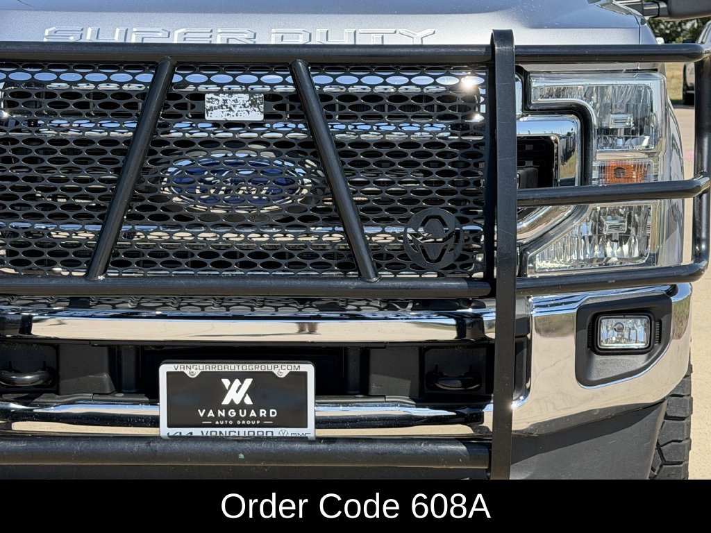 Used 2022 Ford F250 Lariat w/ Lariat Value Package AWD/4WD image 4