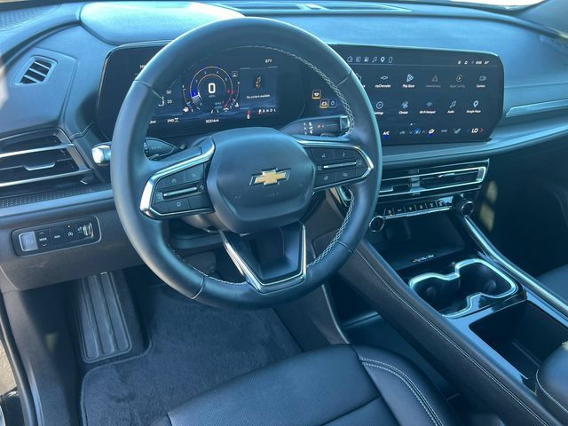 Used 2026 Chevrolet Traverse LT AWD/4WD image 13
