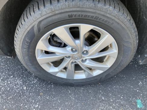 Used 2019 Hyundai Tucson SE AWD/4WD image 34