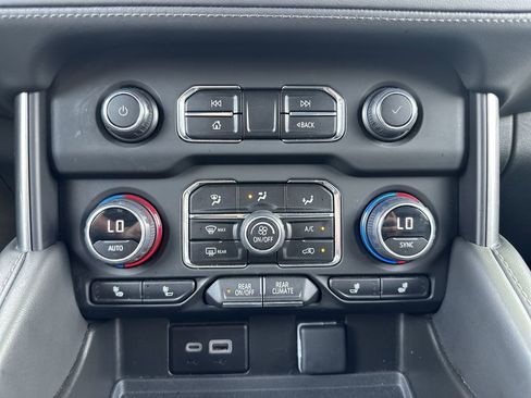 Used 2023 Chevrolet Tahoe LT RWD image 29