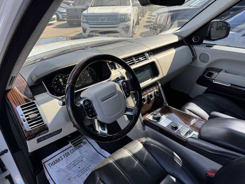 Used 2017 Land Rover Range Rover Supercharged image 11