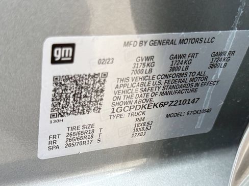 Used 2023 Chevrolet Silverado 1500 LT AWD/4WD image 24