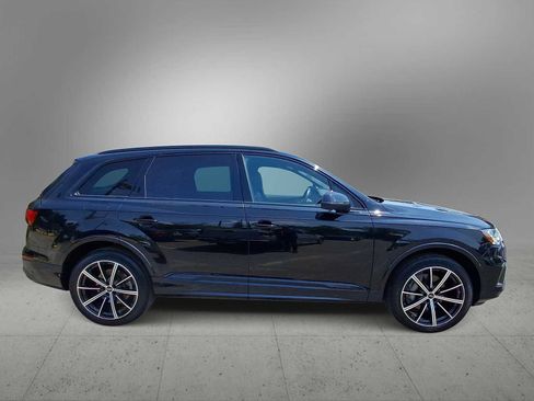 Used 2023 Audi Q7 3.0T Premium Plus w/ Premium Plus Package AWD/4WD image 9
