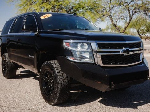Used 2019 Chevrolet Tahoe LS image 1