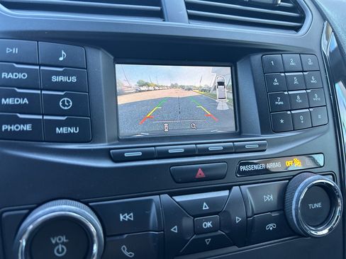 Used 2019 Ford Explorer XLT image 20