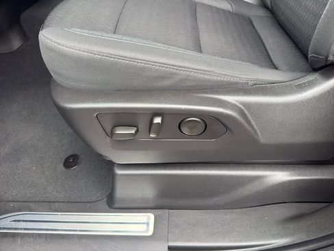 Certified 2023 Chevrolet Silverado 1500 LT AWD/4WD image 16