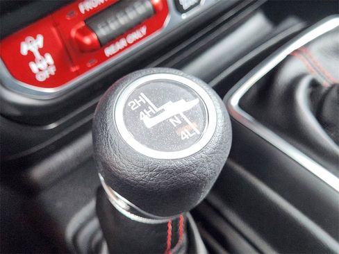 Used 2022 Jeep Wrangler Unlimited Rubicon w/ LED Lighting Group image 20