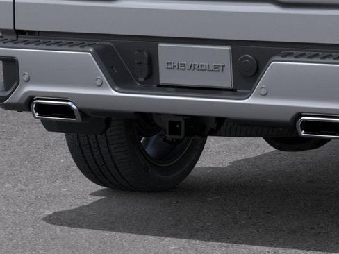 New 2026 Chevrolet Silverado 1500 High Country w/ Technology Package AWD/4WD image 15