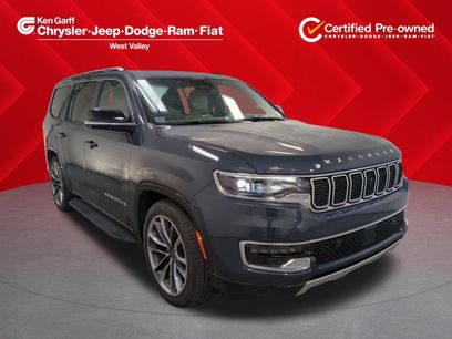 Certified 2025 Jeep Wagoneer Series II w/ Convenience Group I