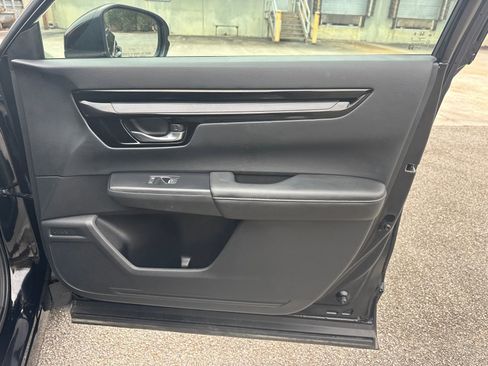 Used 2025 Honda CR-V EX-L image 14