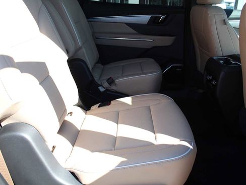 New 2026 Buick Enclave Preferred FWD image 20