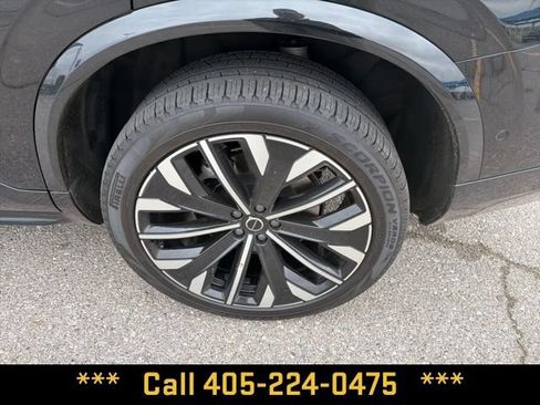 Used 2025 Volvo XC90 B6 Plus AWD/4WD image 26