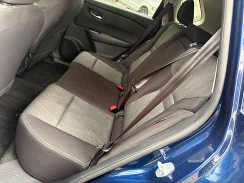 Used 2025 Nissan Rogue SV image 42