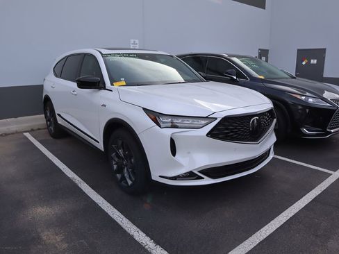 Used 2022 Acura MDX A-Spec image 3