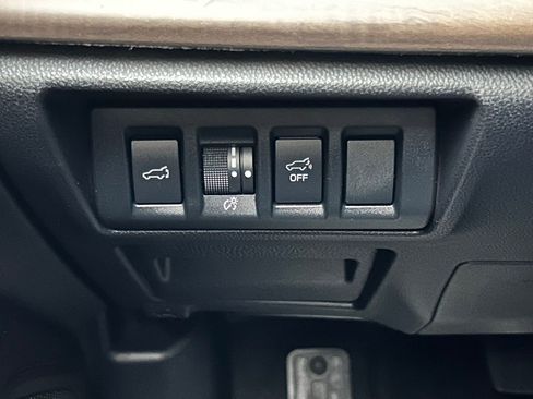 Used 2020 Subaru Outback Limited XT w/ Tech Package 2 image 27