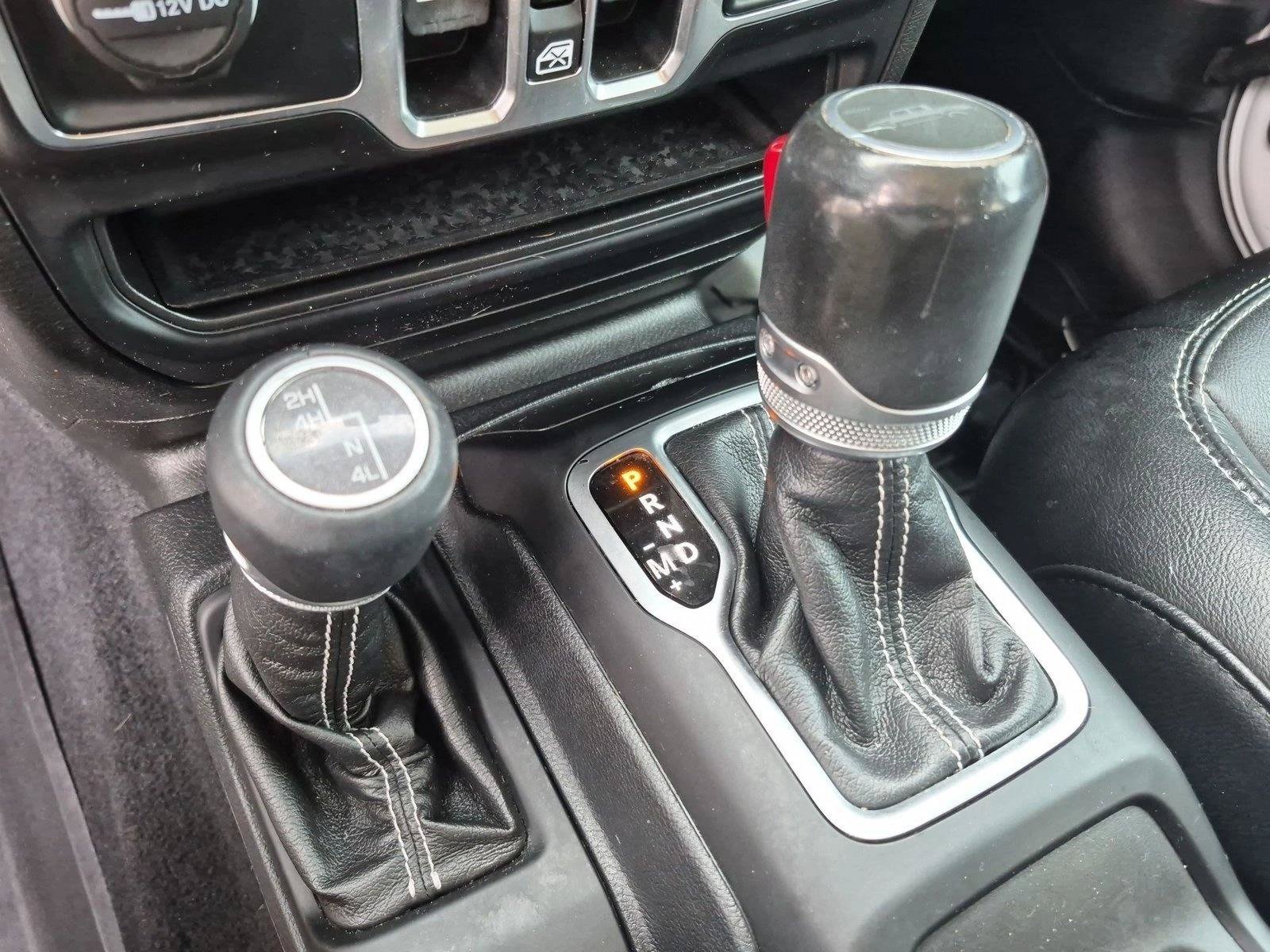 Used 2020 Jeep Gladiator Overland AWD/4WD image 11
