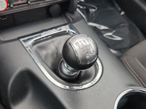 Used 2015 Ford Mustang EcoBoost image 10