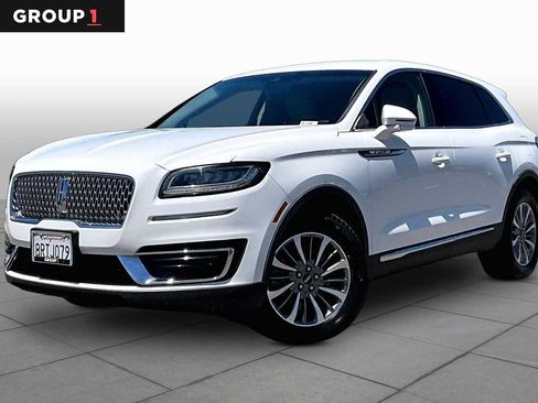 Used 2020 Lincoln Nautilus FWD w/ Equipment Group 101A image 1