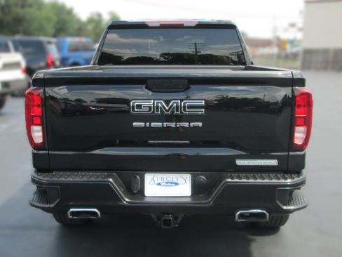 Used 2021 GMC Sierra 1500 Elevation w/ X31 Off-Road Package AWD/4WD image 7