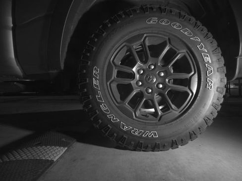 Used 2025 RAM 1500 Rebel w/ Rebel Level 1 Equipment Group AWD/4WD image 9