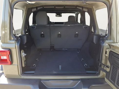 New 2026 Jeep Wrangler Unlimited Rubicon image 5