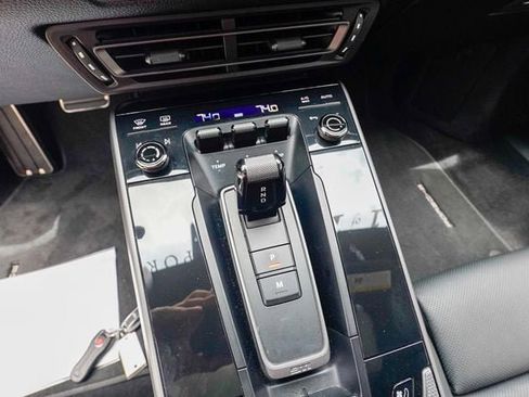 Used 2021 Porsche 911 Carrera 4 image 62