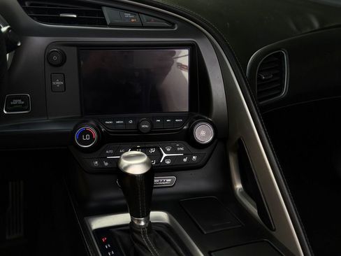 Used 2014 Chevrolet Corvette STINGRAY Z51 3LT w/ 3LT Preferred Equipment Group image 16