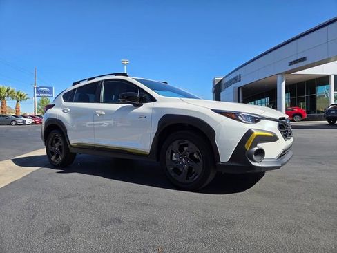Used 2025 Subaru Crosstrek 2.5i Sport AWD/4WD image 2