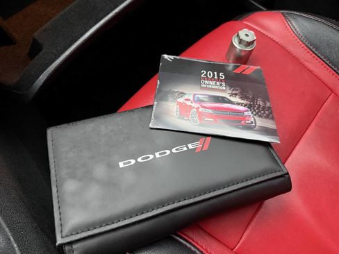 Used 2015 Dodge Charger R/T w/ Wheels & Tunes Group image 33