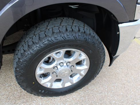 Certified 2022 RAM 2500 Laramie image 19