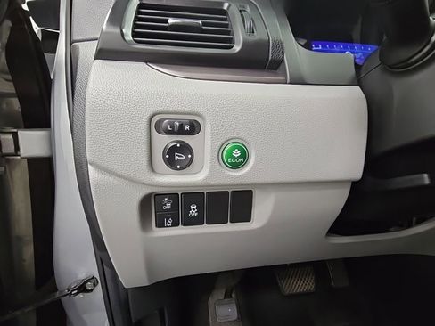 Used 2021 Honda Pilot EX image 29