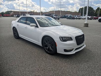 Used 2022 Chrysler 300 Touring L