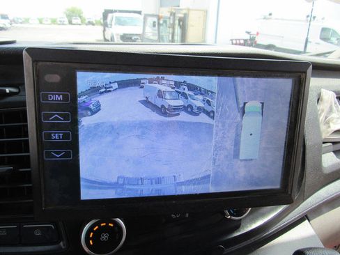 Used 2021 Ford Transit 350 DRW RWD image 27