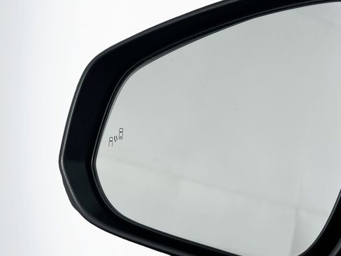 Used 2025 Toyota Tacoma SR5 image 16