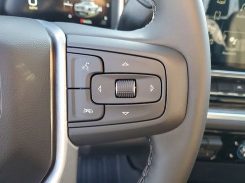 New 2026 GMC Sierra 1500 SLE image 12