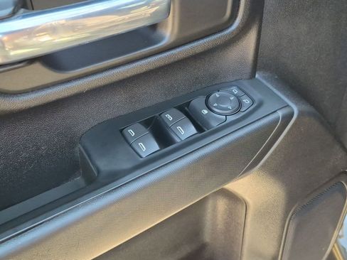 Used 2023 Chevrolet Silverado 2500 Custom w/ Custom Convenience Package RWD image 11