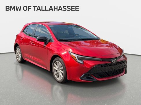 Used 2026 Toyota Corolla SE FWD image 4