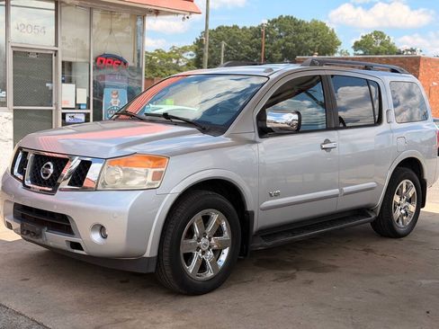 Used 2009 Nissan Armada LE w/ Technology Pkg RWD image 3