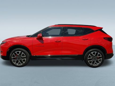 Used 2023 Chevrolet Blazer RS image 4