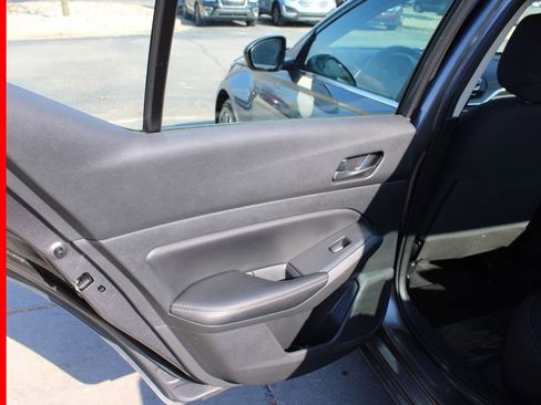 Certified 2024 Nissan Altima 2.5 SV image 23