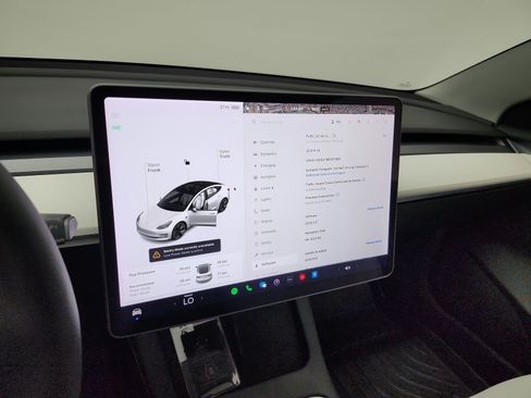 Used 2021 Tesla Model 3 Standard Range Plus RWD image 12
