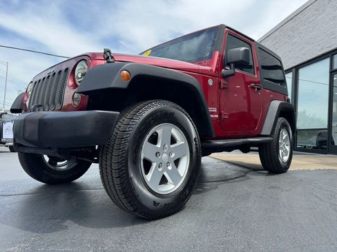Used 2012 Jeep Wrangler Sport AWD/4WD image 11