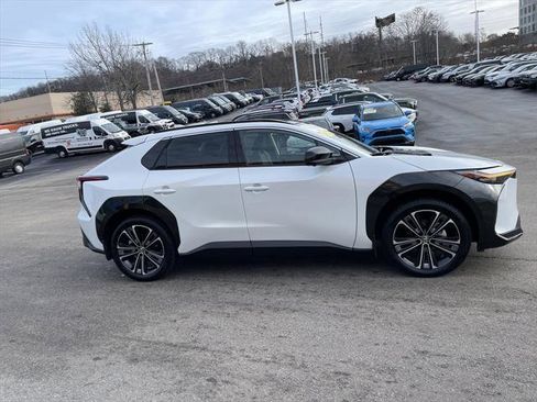 Certified 2024 Toyota bZ4X Limited image 7